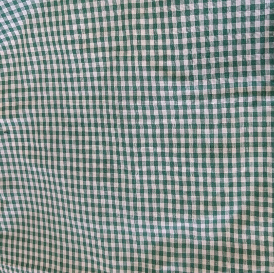 Dark Green Lightweight Gingham (110cm x 80cm)