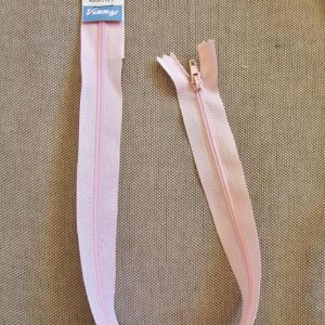 Pink Zip (45cm/ 18")