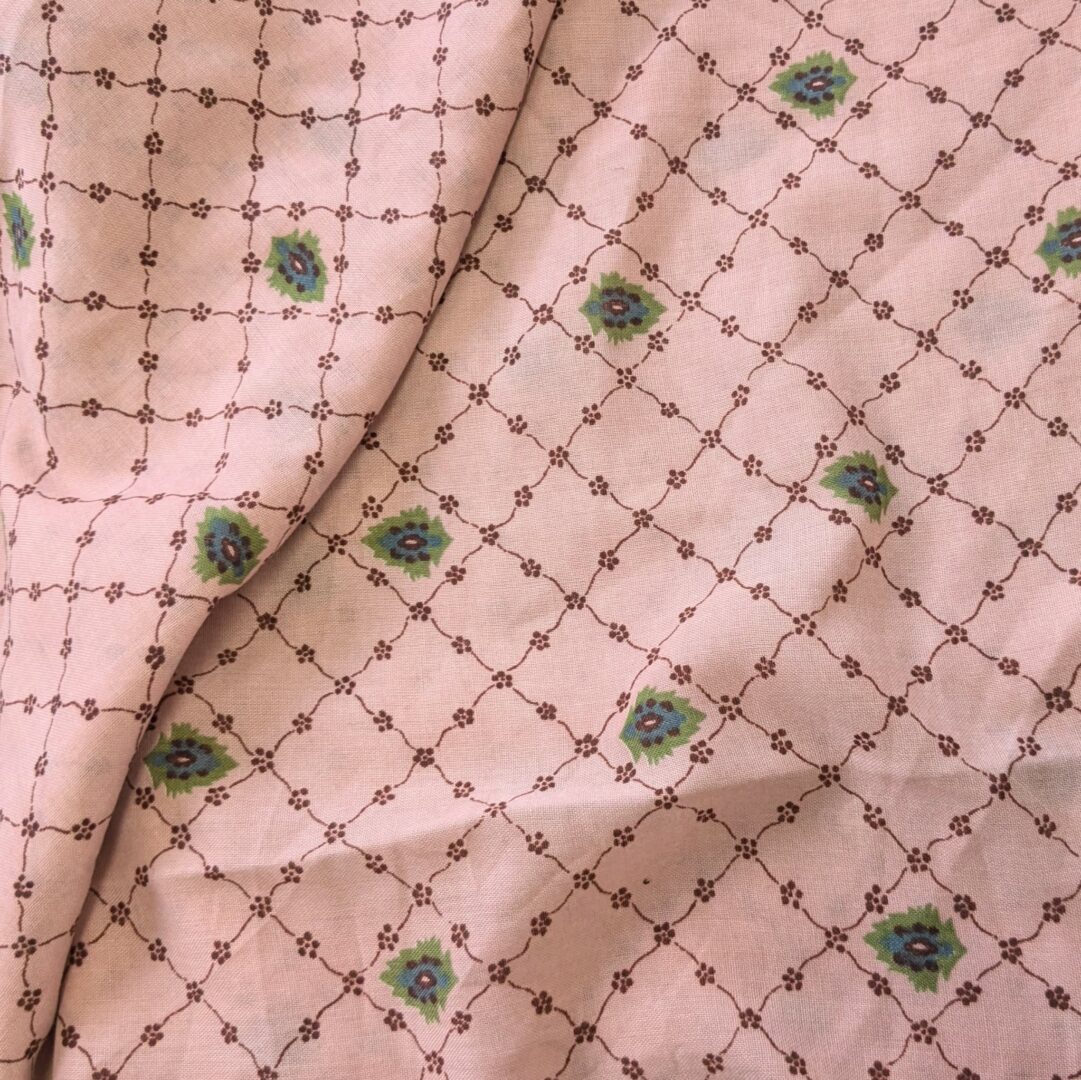 Pink Lattice Floral Open Weave Dress Fabric (6.7m total)