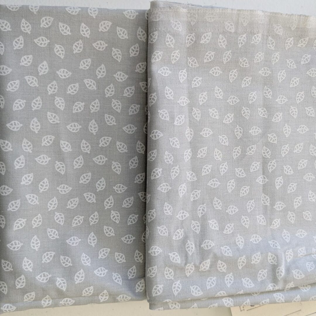 Grey Leafy Quilting Cotton (0.6m total)