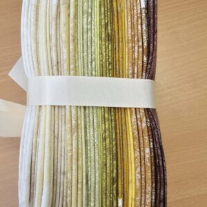 Michael Miller "Fairy Frost - Neutral Colourway " Fat Quarter Quilting Cotton Bundle (15 pieces) RRP $130 (ish)