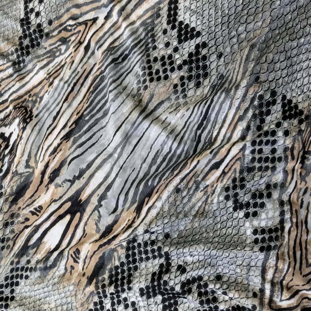 Snakeskin Print Lightweight Elastane Knit (88cm x 172cm + extra)