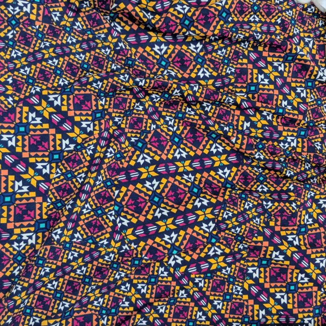 Colourful Geometric Lightweight Elastane Knit (197cm x 450cm)