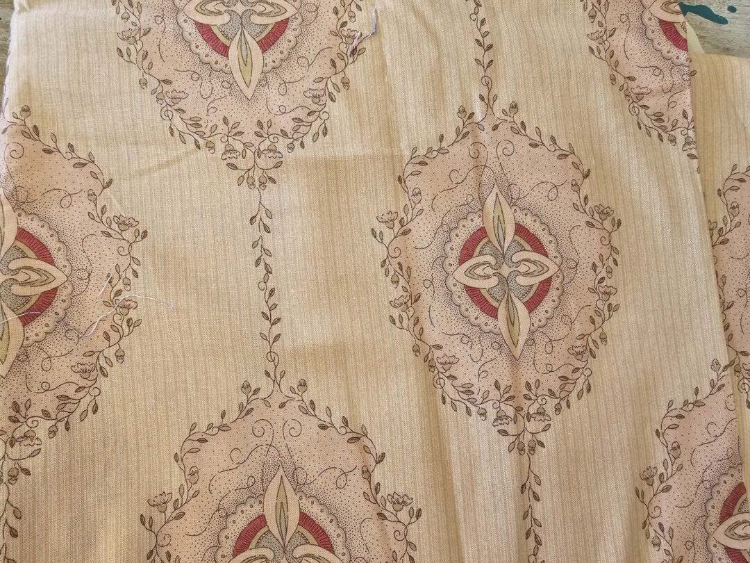 "Chelle" by Salgarollo for Lecien Quilting Cotton (112cm x 160cm)
