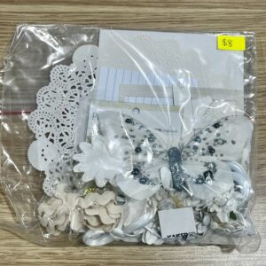 Assorted Papercraft (White)