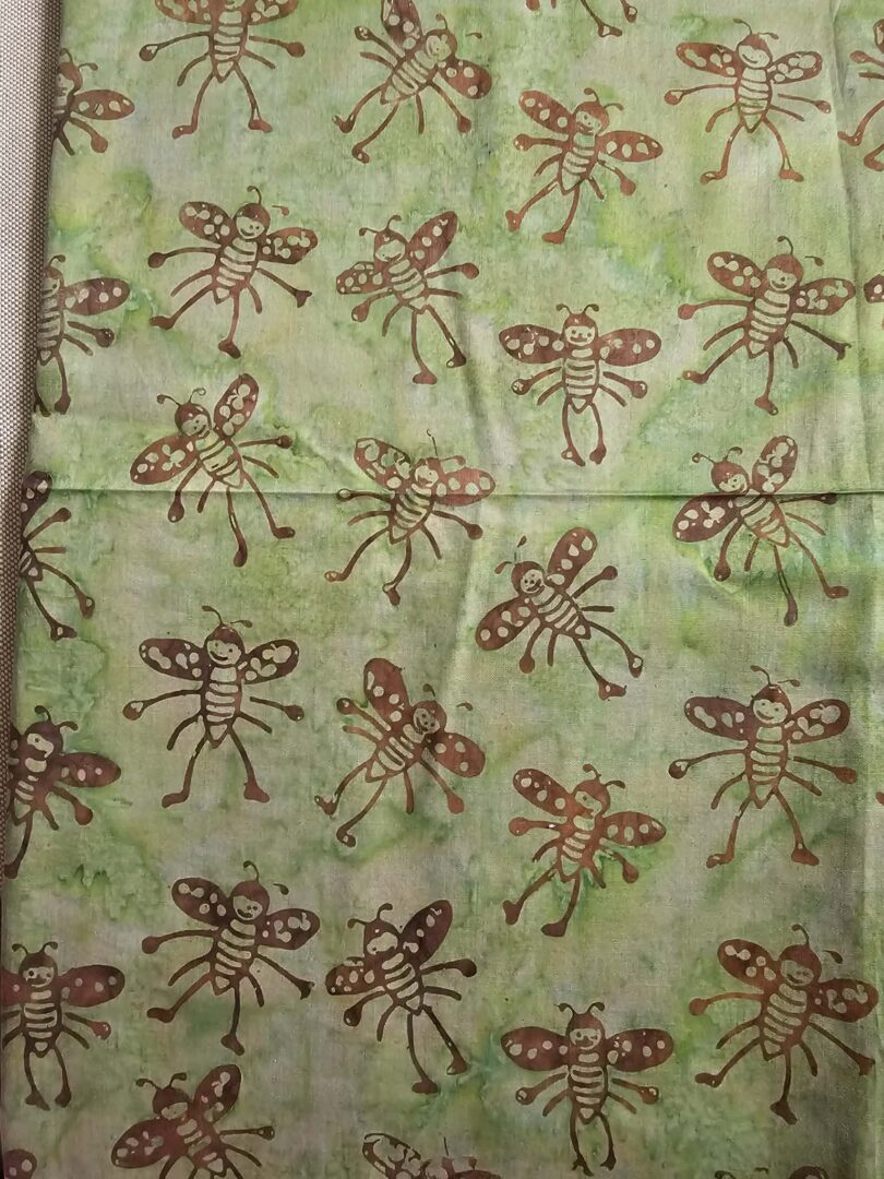 Bees Batik Cotton (110cm x 200cm)