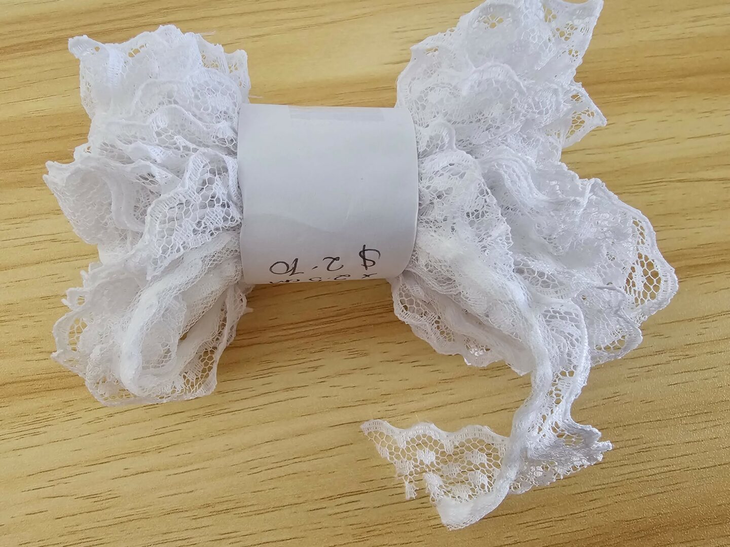 White Gathered Lace Trim (25mm x 5.5m)