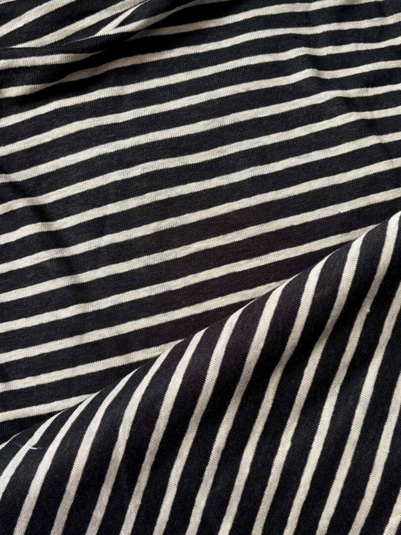 Lightweight Stripey Semi Sheer Knit. (155cm x 210cm)