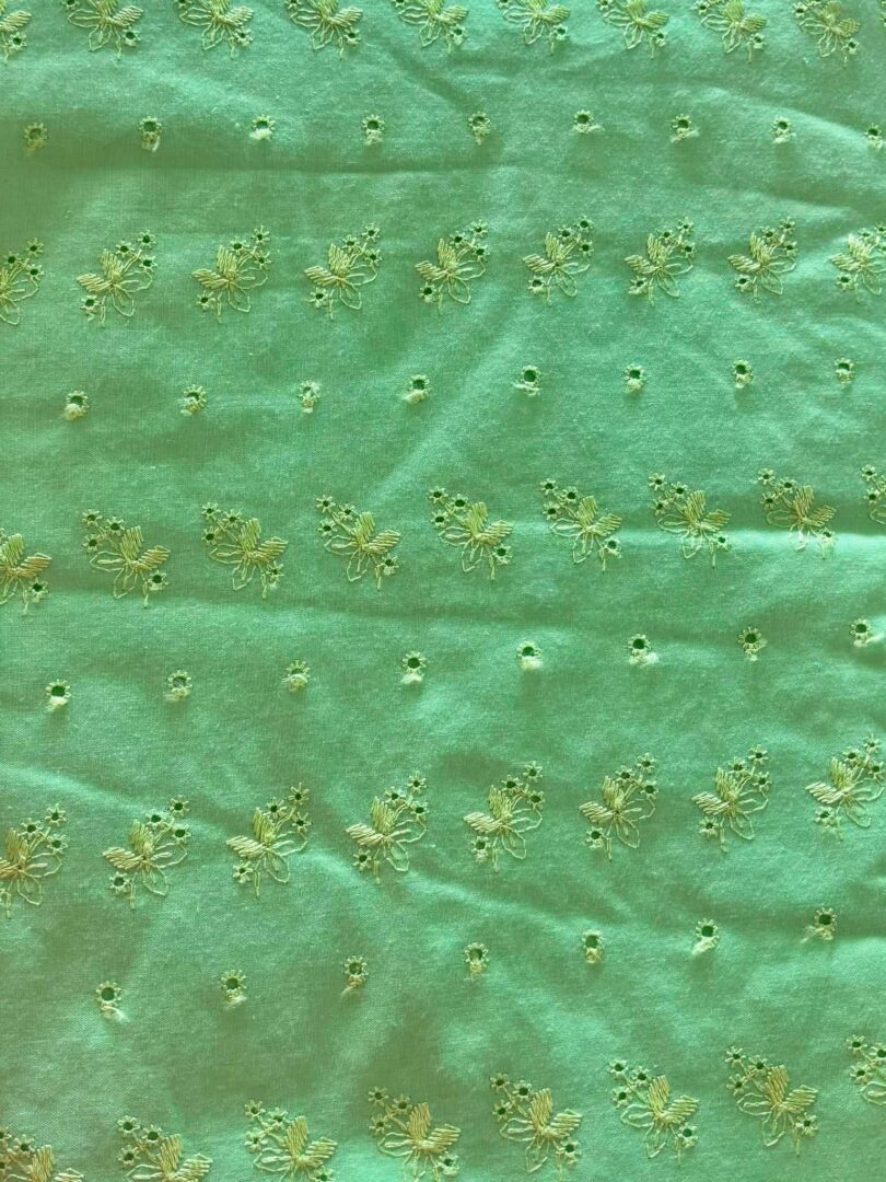 Green Cotton Broderie Anglaise (116cm x 445cm)