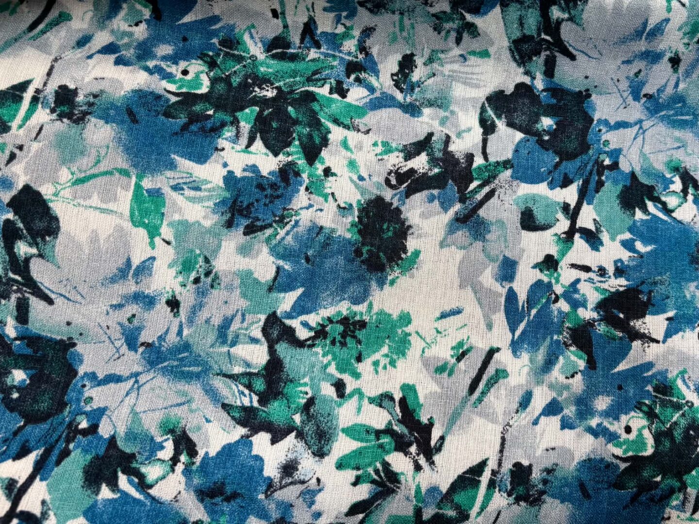 Blue Floral Open Wevae Home Decorator Fabric (115cm x 255cm)