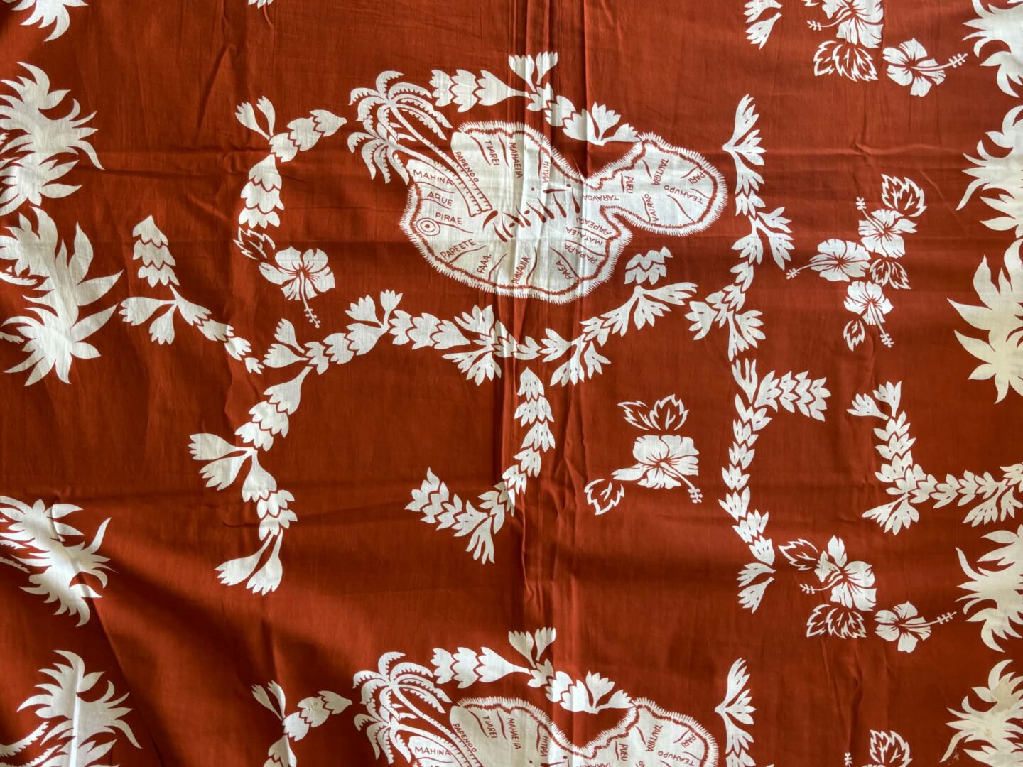 'Tahiti' Map Cotton Woven (96cm x 170cm)