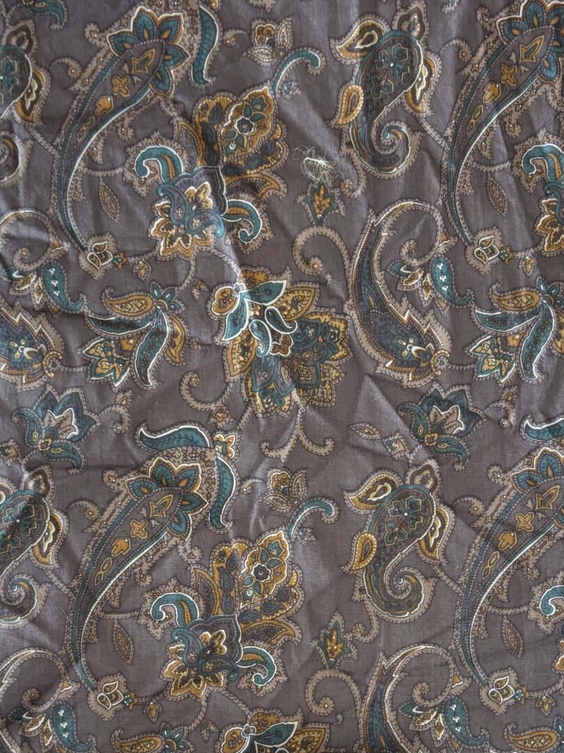 Brown Paisley Quilting Cotton (112cm x 170cm)