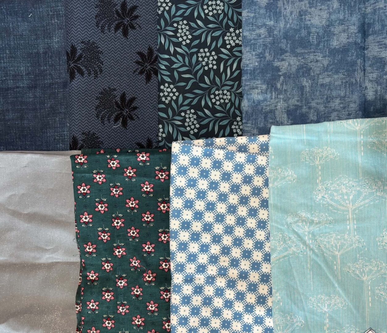 Quilting Cotton Bundle: Blues (3.5m total)