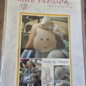 Pattern: Dottie & Dimple by Simone Gooding