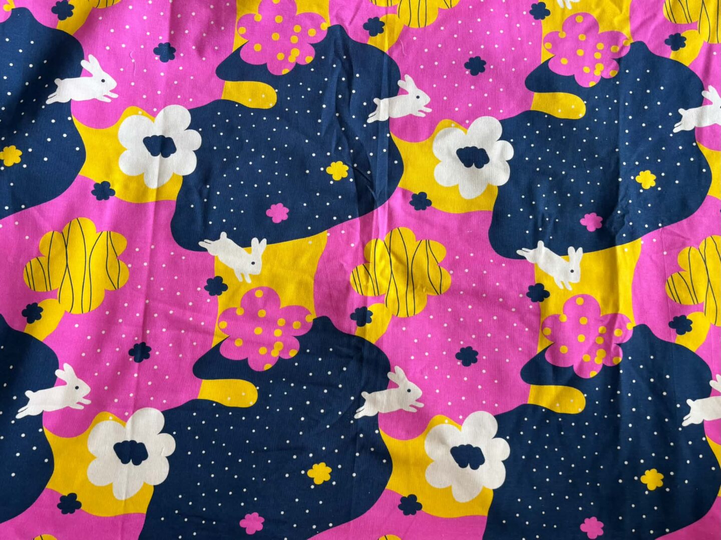 Bunnies in a Field Cotton Spandex (160cm x 112cm)