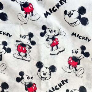 Mickey Mouse Quilting Cotton (112cm x 100cm)